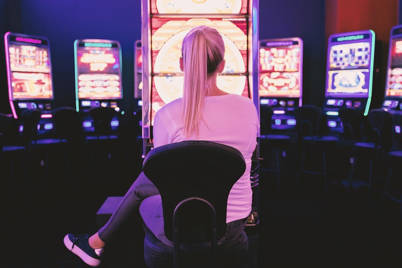 Bangladesh adult reviewing betting guide steps with safer play notes